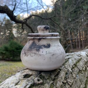 Raku jar with lid